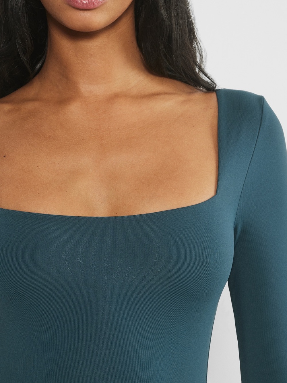 Babaton Contour Square Neck Long Sleeve Bodysuit